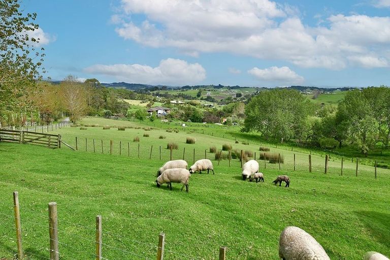 Photo of property in 570 Mahurangi East Road, Algies Bay, Warkworth, 0920