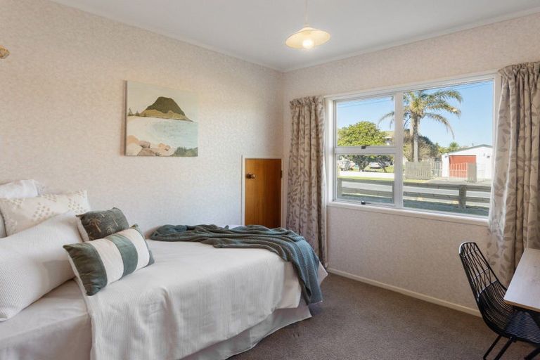 Photo of property in 1285 Papamoa Beach Road, Papamoa Beach, Papamoa, 3118