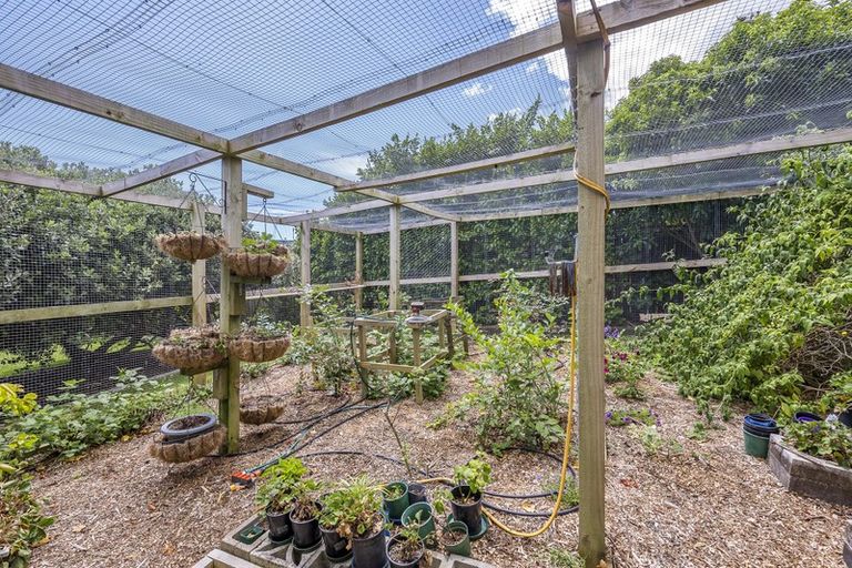 Photo of property in 3-9 Seddon Street, Waikanae, 5036