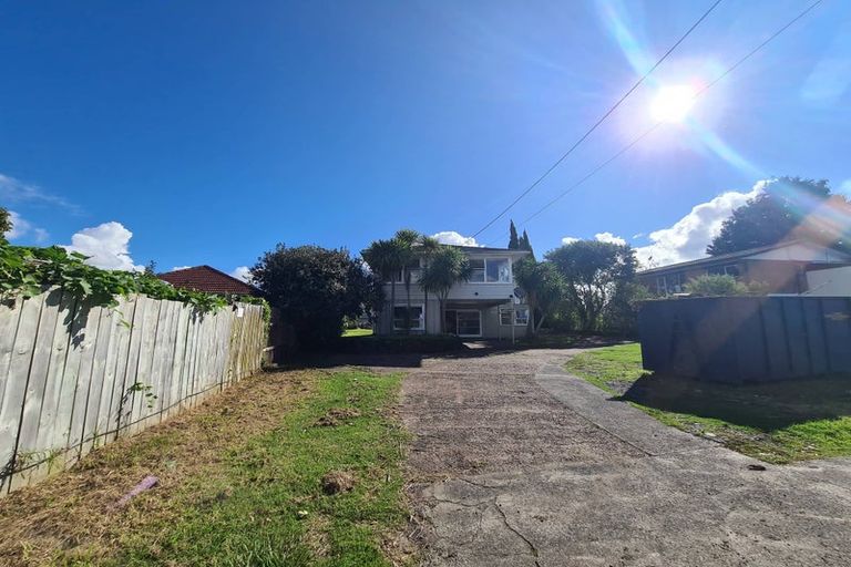 Photo of property in 36c Lincoln Road, Henderson, Auckland, 0610