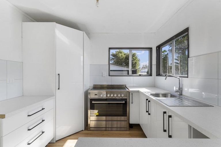Photo of property in 6b Rawhiti Road, Manly, Whangaparaoa, 0930