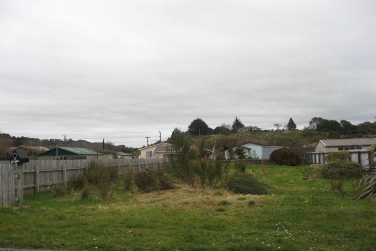 Photo of property in 52 Somerled Avenue, Dunollie, Runanga, 7803