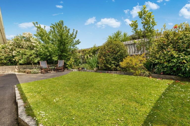 Photo of property in 225b Queen Street, Pukekohe, 2120