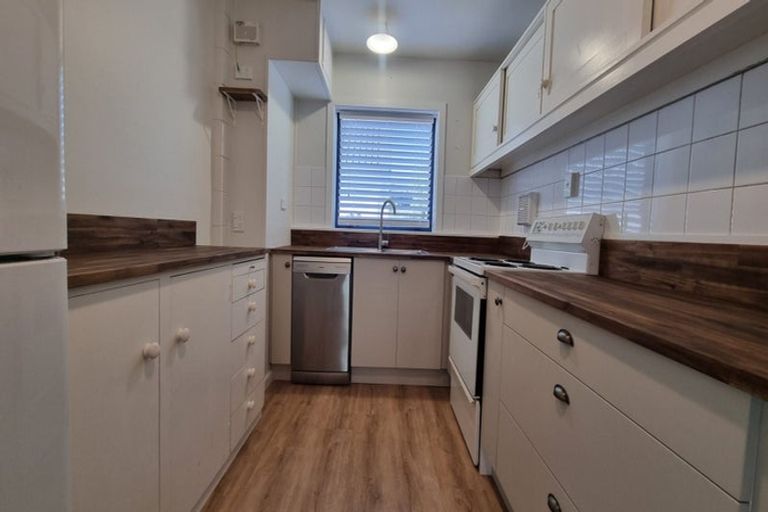 Photo of property in Cornwall Gardens, 6/27 Cornwall Street, St Albans, Christchurch, 8014