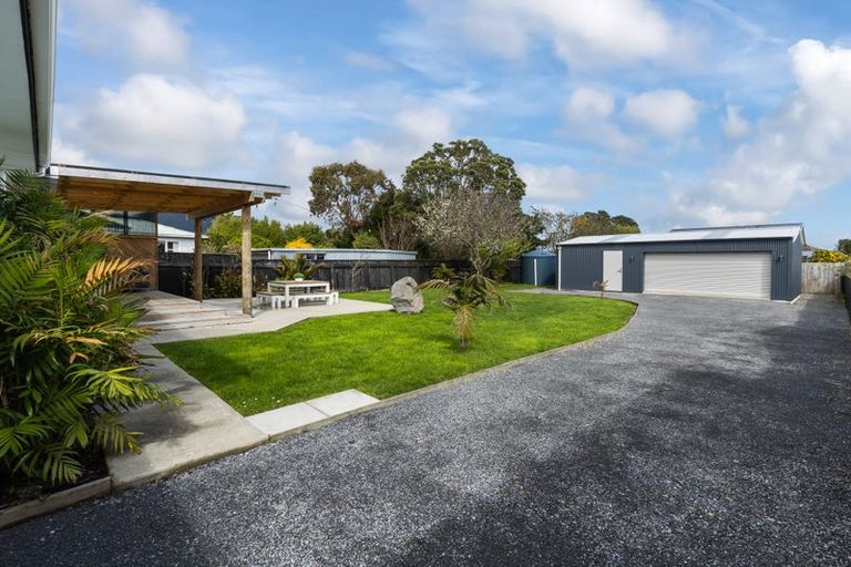 Photo of property in 2 Coleman Street, Paraparaumu, 5032