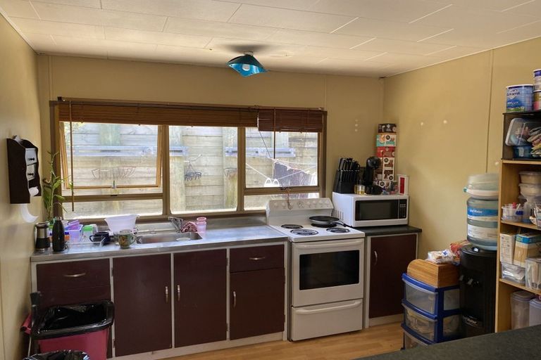 Photo of property in 10 Finn Place, Titahi Bay, Porirua, 5022