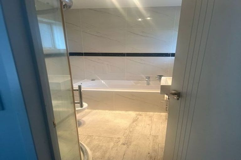 Photo of property in 79 Parkhaven Drive, Rosehill, Papakura, 2113