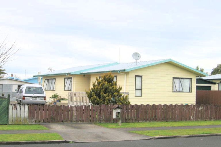 Photo of property in 5 Derby Street, Nawton, Hamilton, 3200