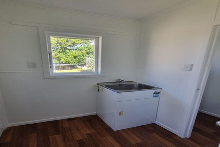 Photo of property in 6 Terry Place, Otara, Auckland, 2023