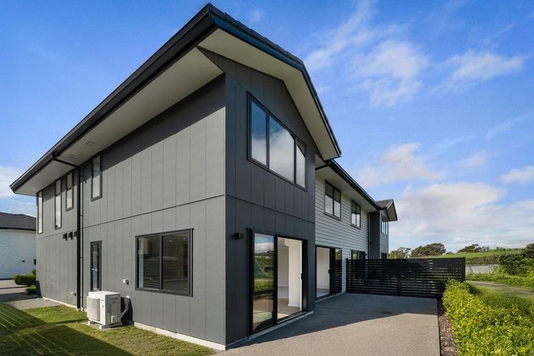 Photo of property in 24 Prestwick Lane, Aongatete, 3178