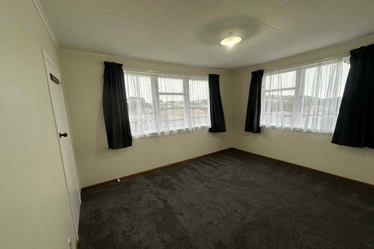 Photo of property in 43-45 Westmeath Street, Waitangirua, Porirua, 5024