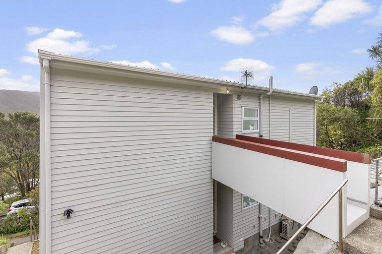 Photo of property in 62b Warwick Street, Wilton, Wellington, 6012