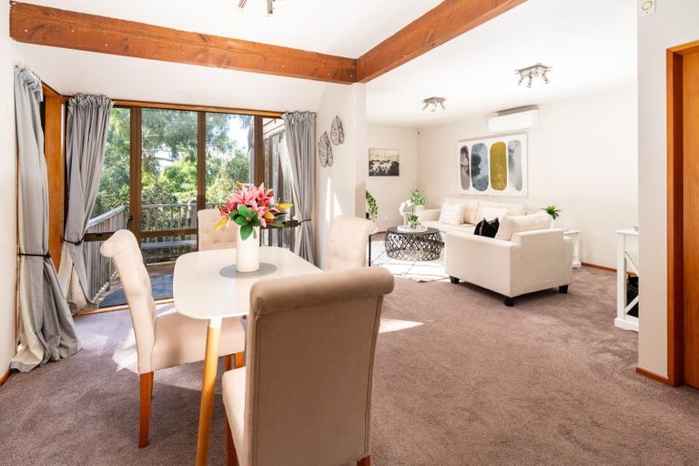 Photo of property in 2/10 Paeroa Street, Newtown, Wellington, 6021