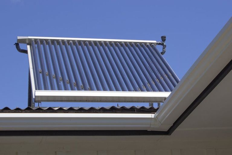 Photo of property in 84 Govett Avenue, Frankleigh Park, New Plymouth, 4310