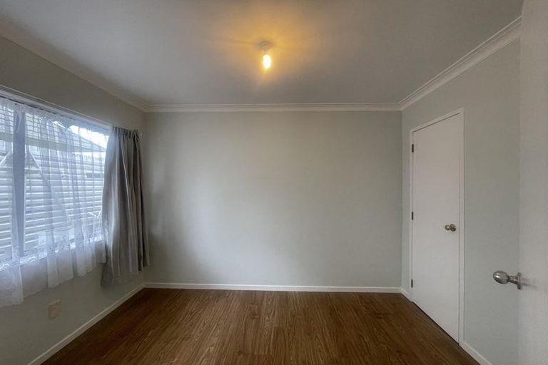 Photo of property in 1/4 Crescent Hills Court, Northpark, Auckland, 2013