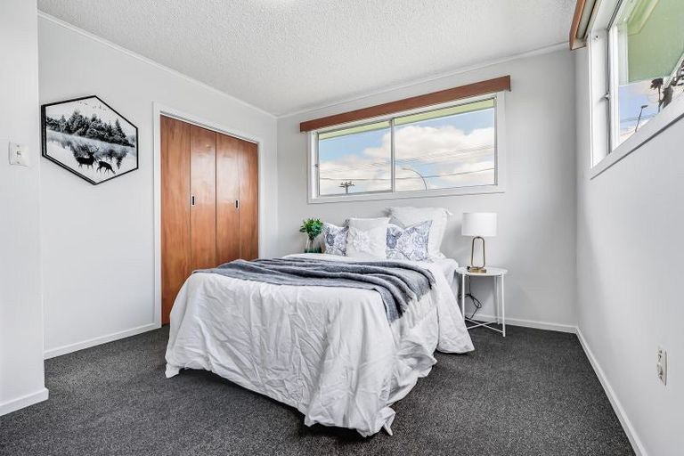 Photo of property in 198 Sandwich Road, St Andrews, Hamilton, 3200