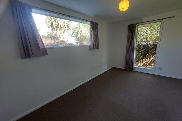 Photo of property in 5 Nanette Street, Upper Riccarton, Christchurch, 8041