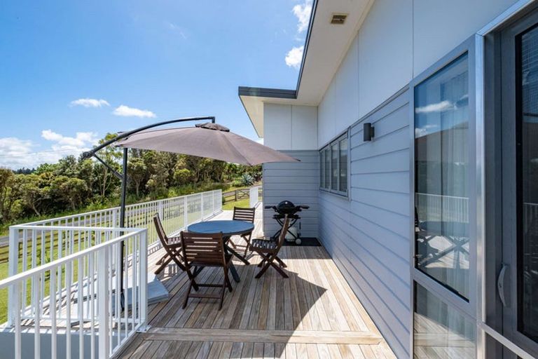 Photo of property in 37 Okahu Downs Drive, Kaitaia, 0481