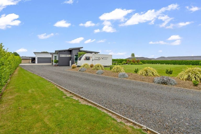 Photo of property in 11 Majestic Chance, Seaward Bush, Invercargill, 9812