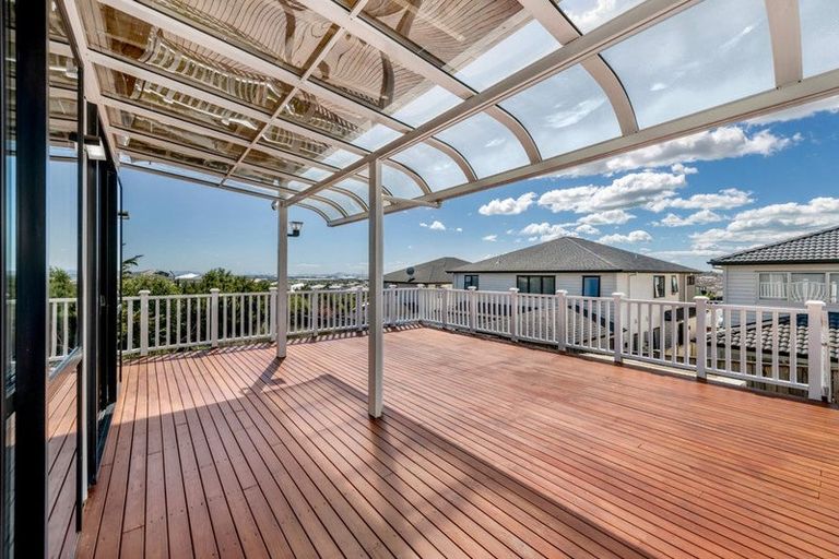 Photo of property in 10 Ripa Street, Flat Bush, Auckland, 2019