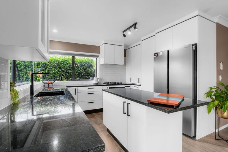 Photo of property in 9 Drake Place, Fairview Downs, Hamilton, 3214