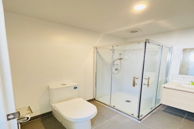 Photo of property in 40 Tukari Lane, Mangere Bridge, Auckland, 2022