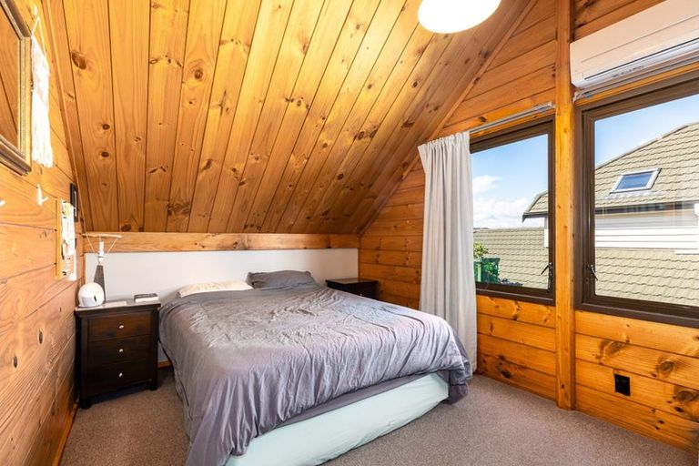 Photo of property in Princeton Gardens, 12/58 Cuba Street, Petone, Lower Hutt, 5012