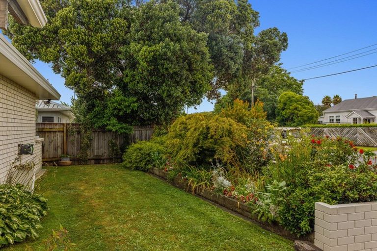 Photo of property in 2/80 James Street, Whakatane, 3120
