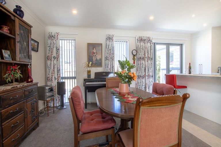 Photo of property in 27 Kingdon Street, Leamington, Cambridge, 3432