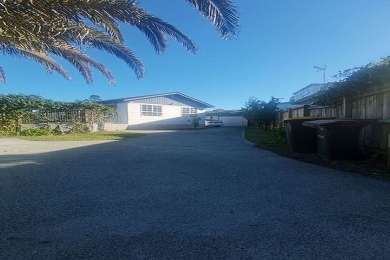 Photo of property in 31 Lyren Place, Half Moon Bay, Auckland, 2012