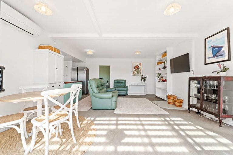 Photo of property in 86 Pah Hill Road, Wharehine, Wellsford, 0973