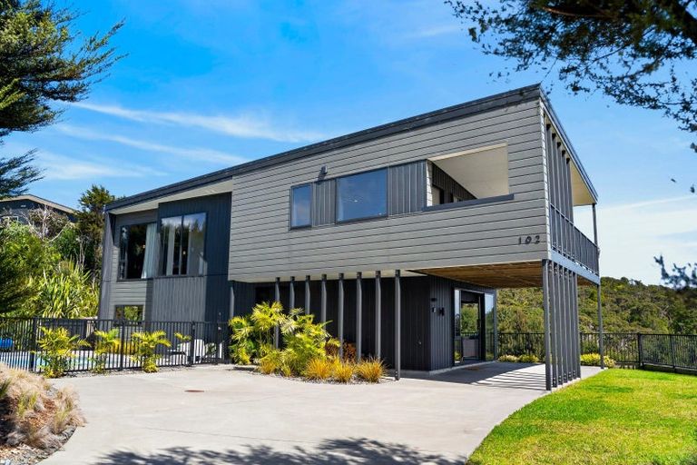 Photo of property in 102 The Ridge, Langs Beach, Waipu, 0582