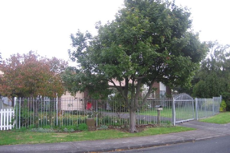 Photo of property in 4/72 Stonex Road, Papatoetoe, Auckland, 2025