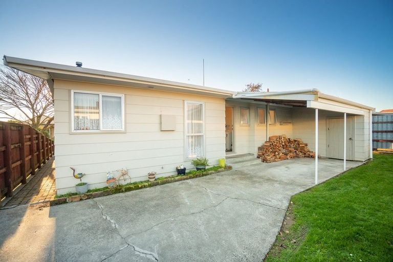 Photo of property in 6 Meadowbrook Drive, Cloverlea, Palmerston North, 4412
