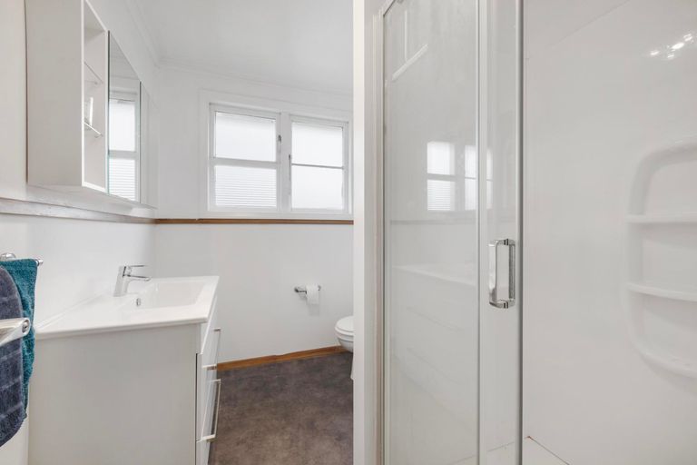 Photo of property in 10 Okoroire Street, Tirau, 3410