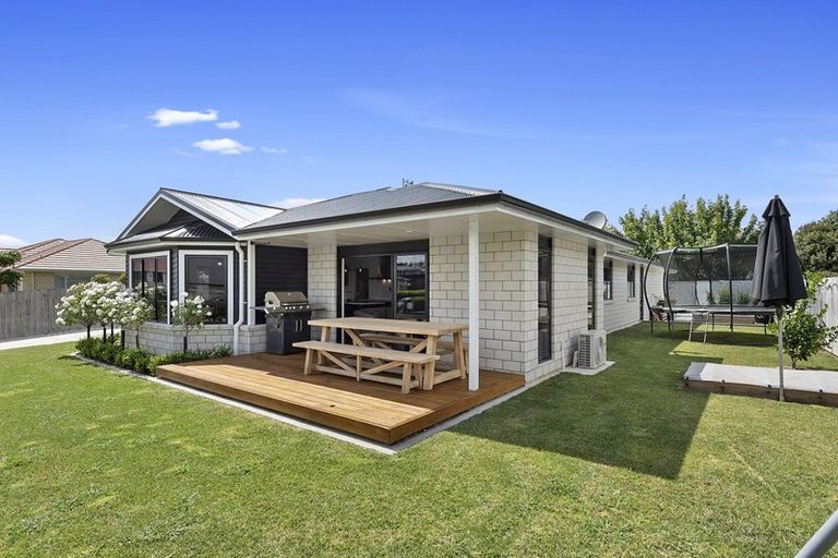 Photo of property in 32 Meadowview Drive, Morrinsville, 3300