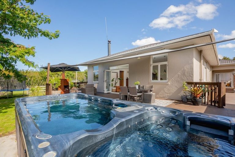 Photo of property in 25 Wilson Road North, Waihi Beach, Paengaroa, 3611