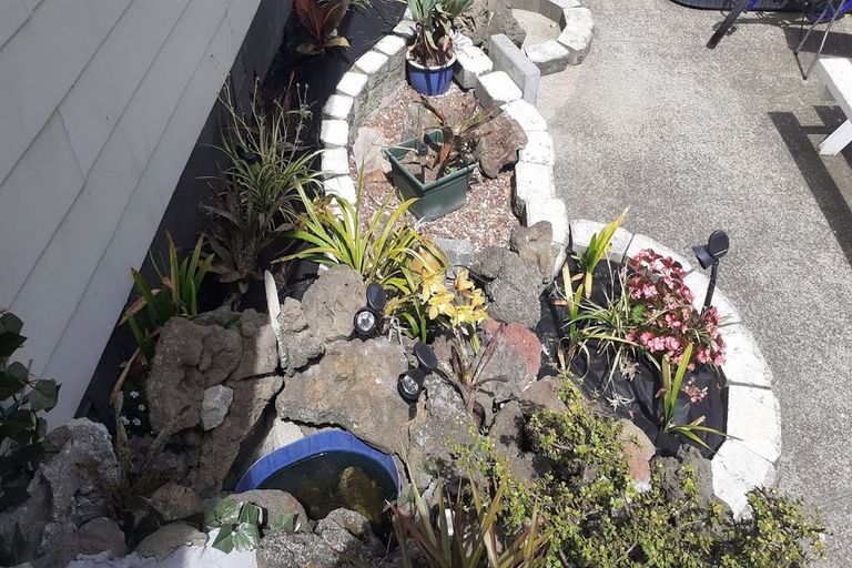 Photo of property in 12 Sandrine Avenue, Clover Park, Auckland, 2019