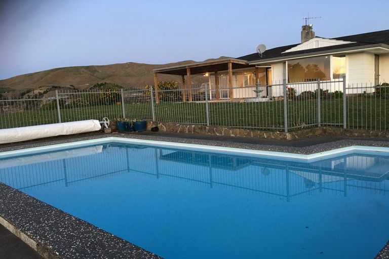 Photo of property in 225 Durham Drive, Havelock North, 4130