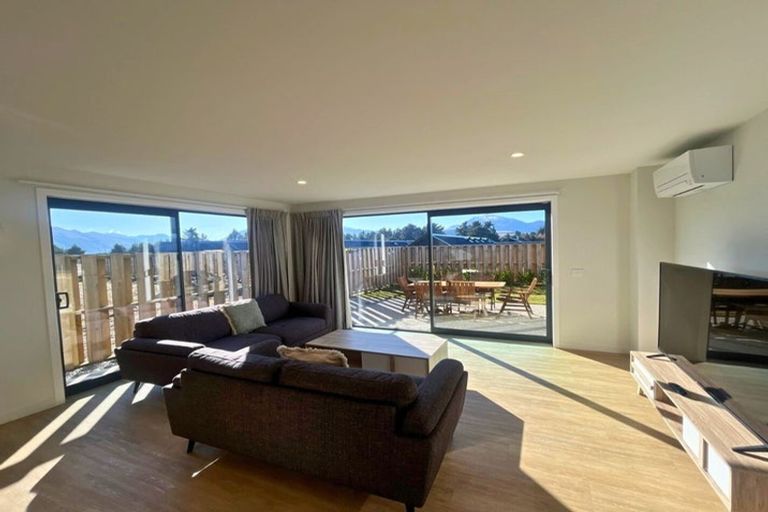 Photo of property in Northlake, 38 Glenavon Green, Wanaka, 9305