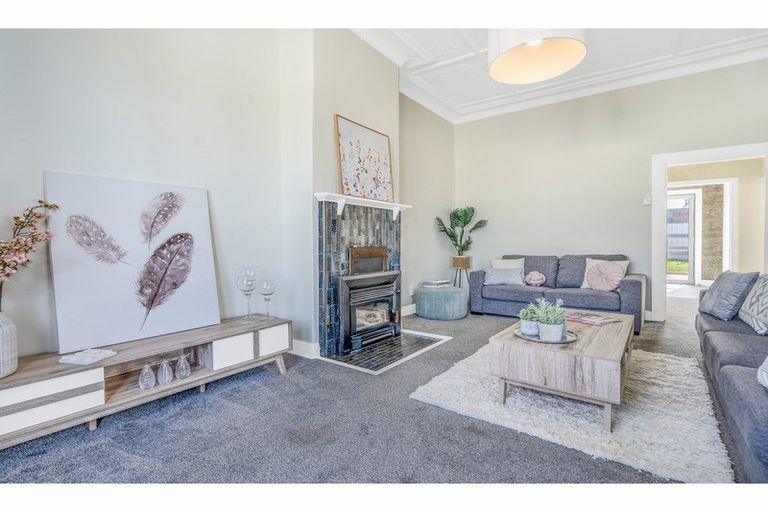 Photo of property in 22 Clutha Street, Alexandra, 9320