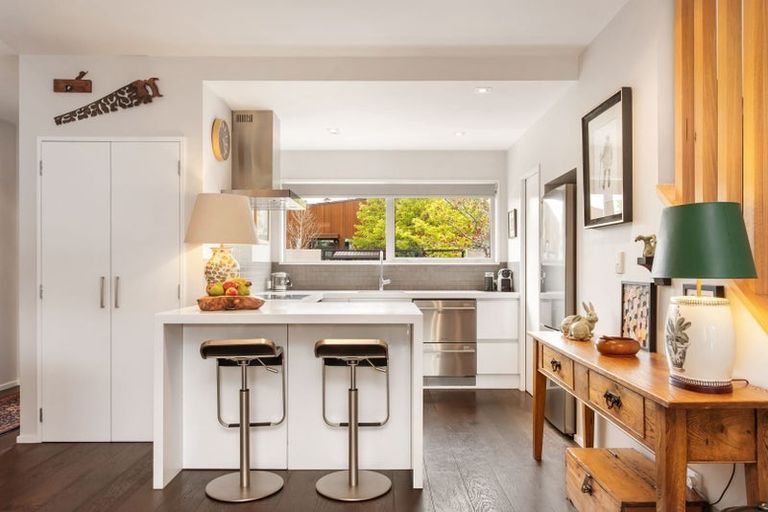 Photo of property in 5 Knowles Street, Merivale, Christchurch, 8052