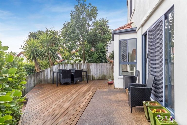 Photo of property in 6c Voyager Drive, Gulf Harbour, Whangaparaoa, 0930