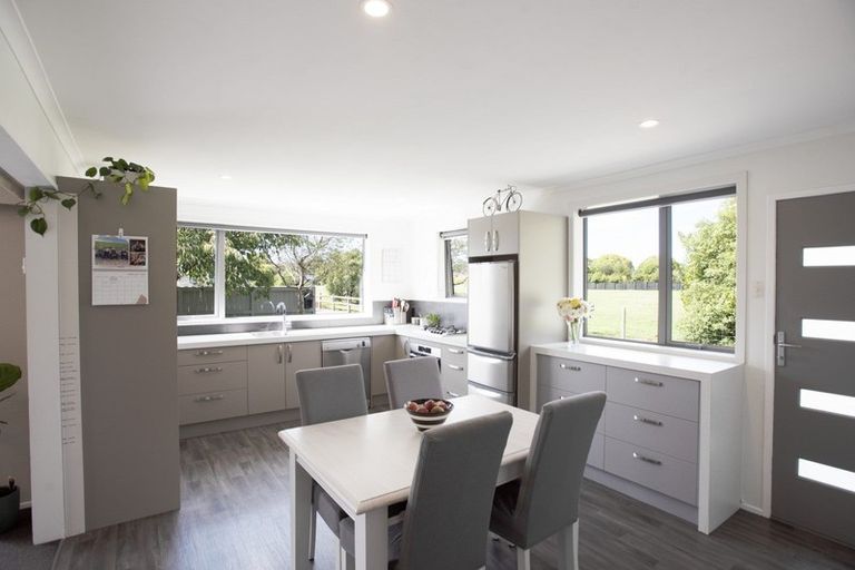 Photo of property in 1 Anne Street, Winton, 9720