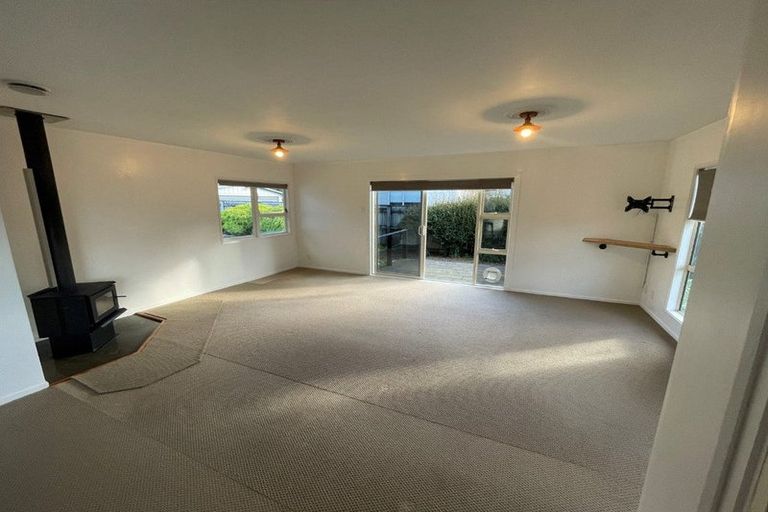 Photo of property in 18 Penrod Drive, Bell Block, New Plymouth, 4312