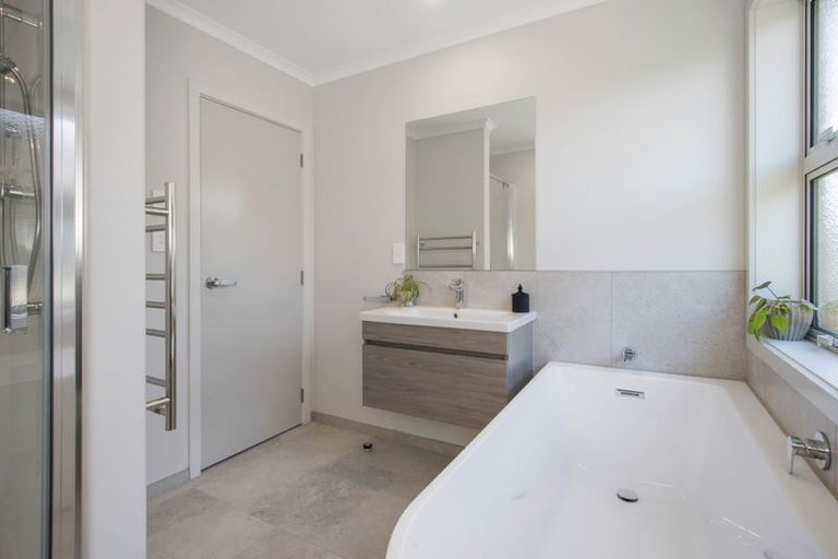 Photo of property in 13 Eastbank Drive, Katikati, 3129