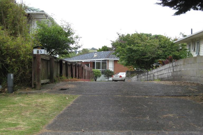 Photo of property in 25 Ashcroft Avenue, Mangere Bridge, Auckland, 2022