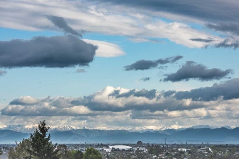 Photo of property in 1a Sherwood Lane, Cashmere, Christchurch, 8022