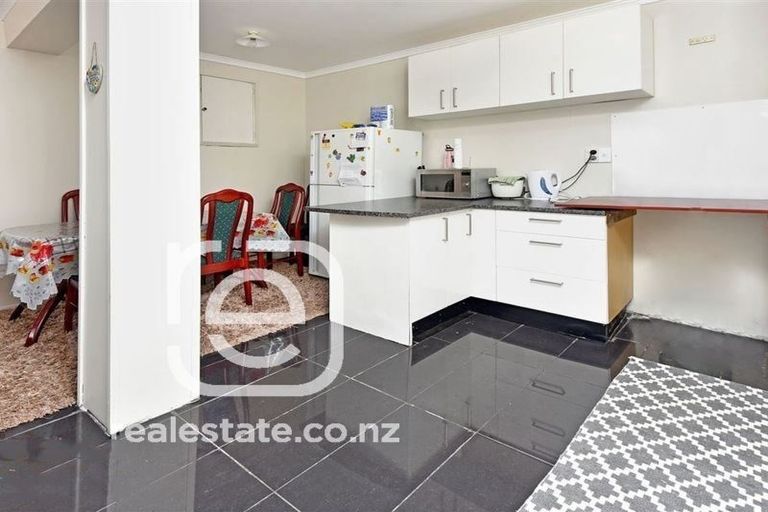 Photo of property in 9 Beaufort Place, Papatoetoe, Auckland, 2025