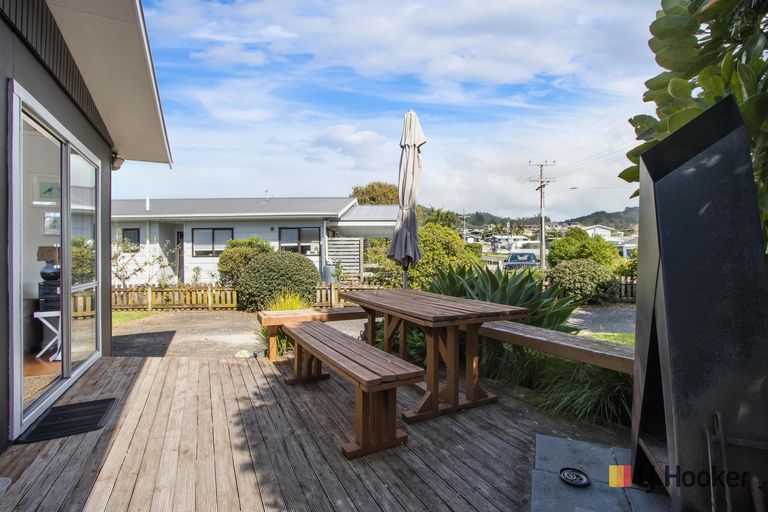 Photo of property in 17 Leo Street, Waihi Beach, 3611
